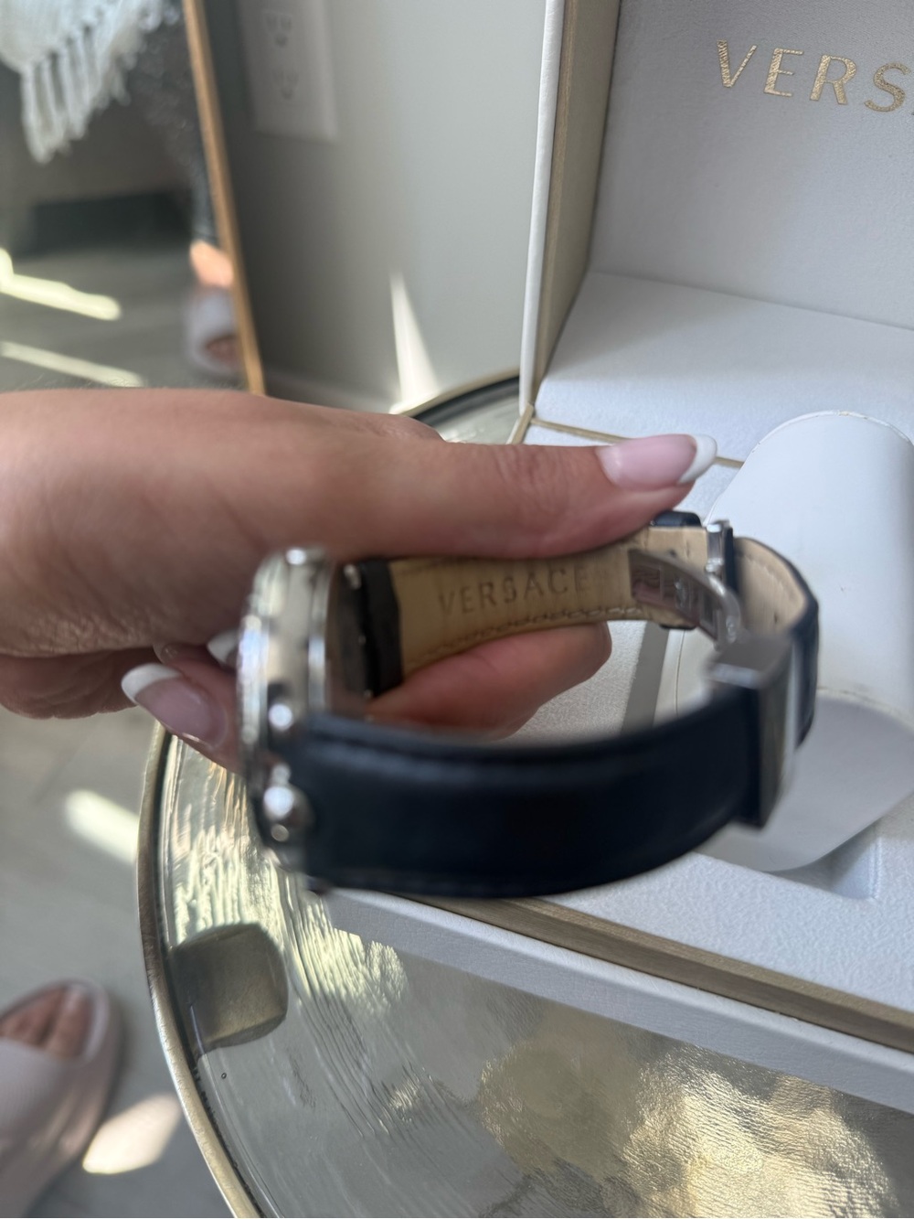 Versace Watch - Picture 7 of 8